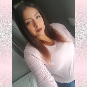 Meet your Posher, Ana